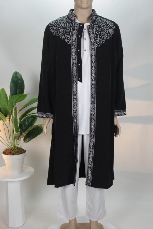 Siyah Astarlı Lüx Nakışlı Cüppe – Birinci Sınıf Kumaş ve Göz Alıcı Gold Nakış Detaylı