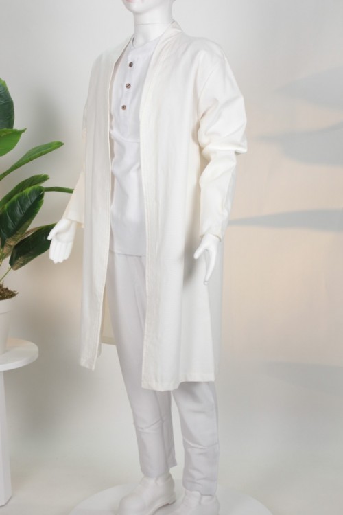 Beyaz Ekonomik Buhara Yaka Çocuk Cüppe – Rahat Kesim ve Sade Tasarımlı Çocuk Cüppesi