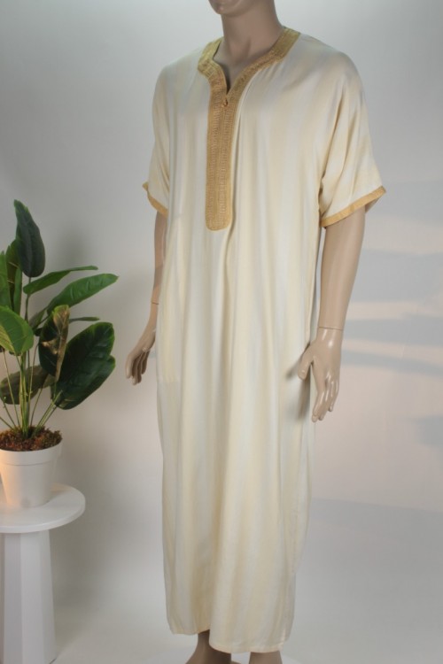 Sarı İthal Kumaş Fas Fistanı – Gold Nakış İşlemeli ve Kendinden Desenli Lüx Erkek Entari