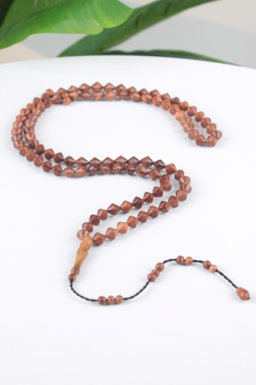 10 mm Mısır Kuka 99’lu Namaz Tesbihi – Özel İstanbul Kesim (Arpa Kesim), Büyük Boy Dolgun Tane ve Koleksiyonluk Doğal Tespih