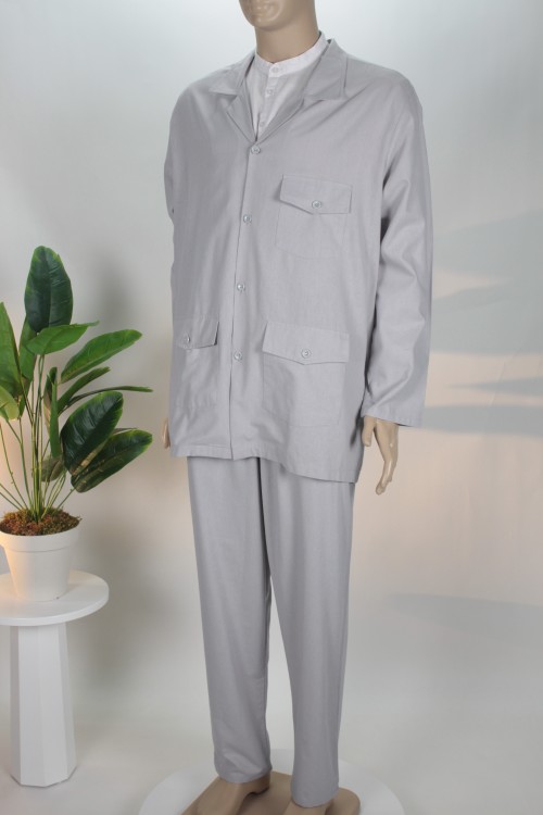 Gri İnce Keten Safari Hac ve Umre Takımı – Salaş Kesim ve Fonksiyonel Tasarım