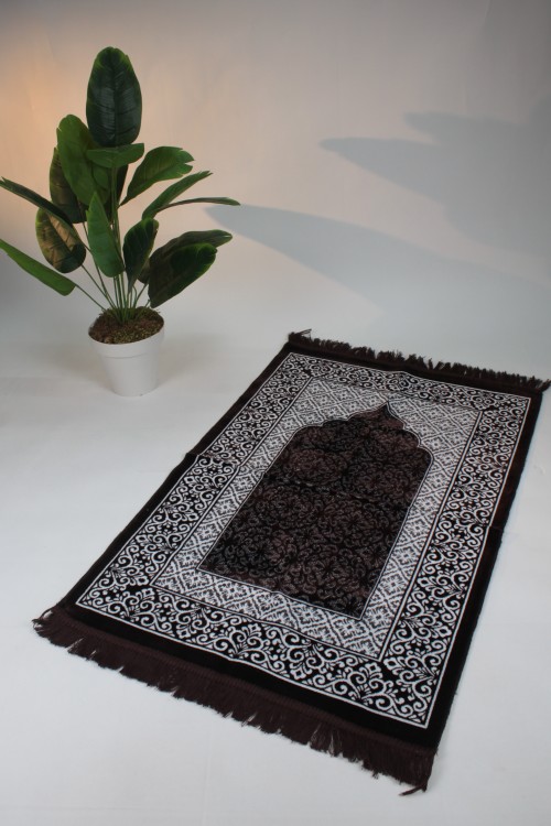 Kahverengi 550 gr Velor Sedefli Seccade 