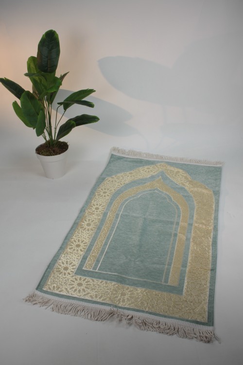 Açık Yeşil Lüx Kabartmalı Saten Astarlı Seccade