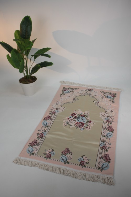 Krem Lüx Kabartmalı Saten Astarlı Seccade