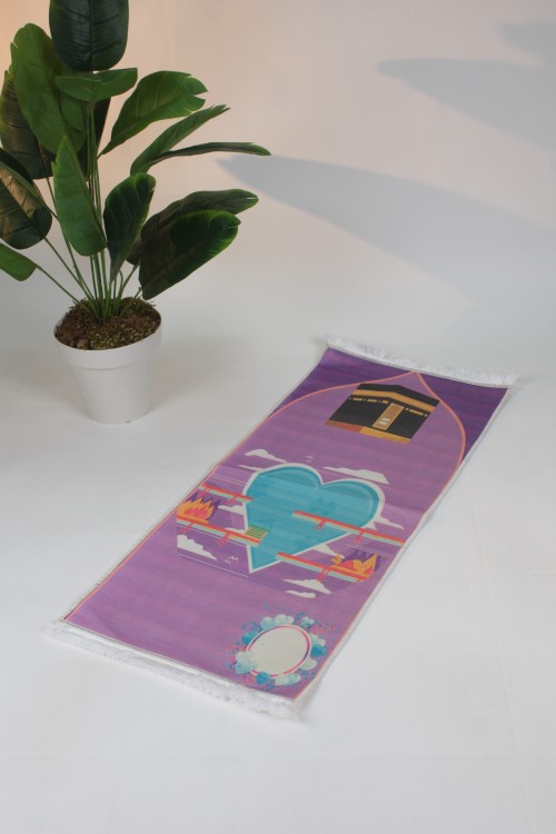 Desenli Kaymaz Tabanlı Çocuk Seccadesi