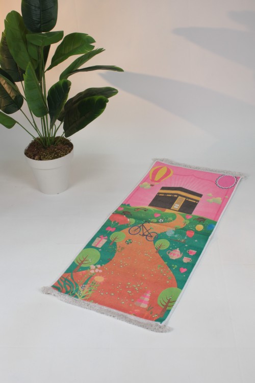 Desenli Kaymaz Tabanlı Çocuk Seccadesi