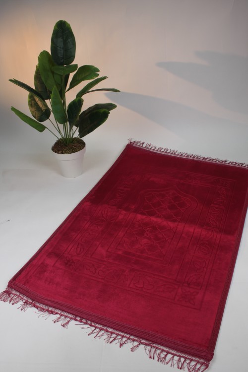 Kırmızı Peluş Seccade