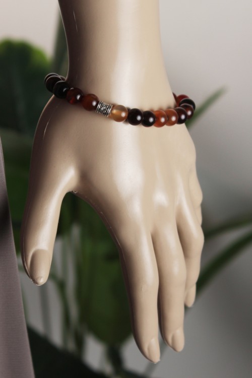 8 mm Doğal Akik Taşı Bileklik – Elastik Yapılı, Gümüş Renkli Metal Detaylı ve Enerji Veren Şık Kadın/Erkek Aksesuar-2