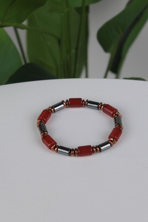 Fıçı Model Doğal Akik ve Hematit Bileklik – Elastik Yapılı, Bronz Renkli Ara Aparatlı Enerji Bilekliği