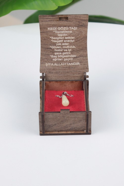 Kedi Gözü Taşı Özel Ahşap Kutulu Doğal Taş Kolye Koleksiyonu – Hakiki Şifalı Taşlar, Bilgi Kartlı ve Hediye Konseptli Tasarım Kolyeler