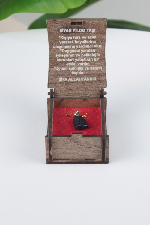 Siyah Yıldız Taşı -2 Özel Ahşap Kutulu Doğal Taş Kolye Koleksiyonu – Hakiki Şifalı Taşlar, Bilgi Kartlı ve Hediye Konseptli Tasarım Kolyeler
