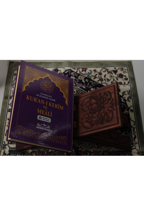 Mor Rahle Boy Kur'an-ı Kerim – Lüks Termoteri Ciltli, Türkçe Mealli, Okunuşlu ve Bilgisayar Hatlı Büyük Boy İbadet Rehberi