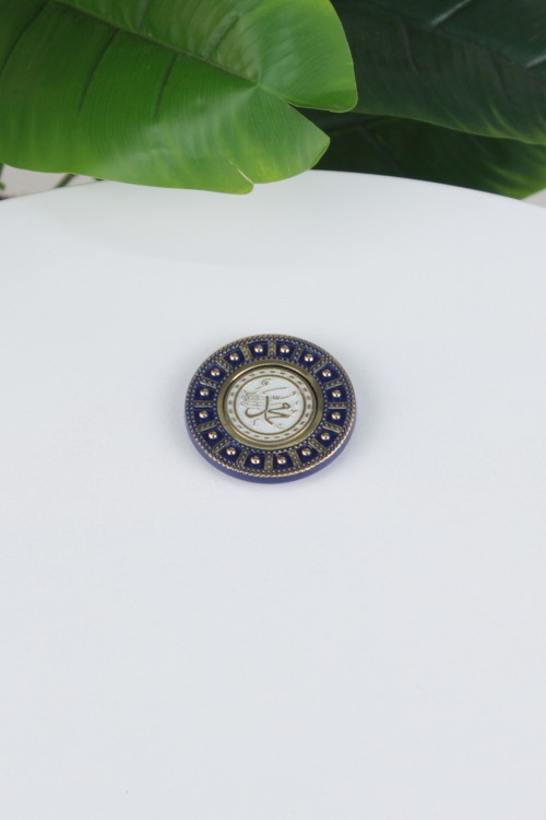 Siyah Orta Boy Ayetli Magnet – Altın Yaldızlı ve İnci Görünümlü Estetik Çerçeveli Manevi Magnet