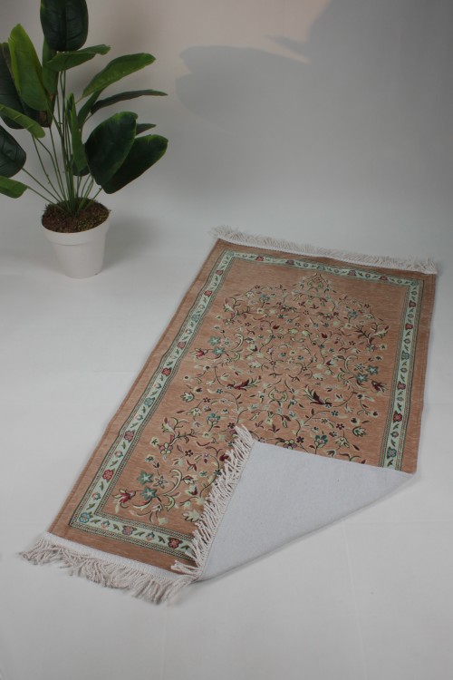 Kahverengi Astarlı Ravza 1. Sınıf Seccade – Jakarlı Dokuma, Lüks Pamuklu Doku ve Çiçek Motifli Premium Namazlık