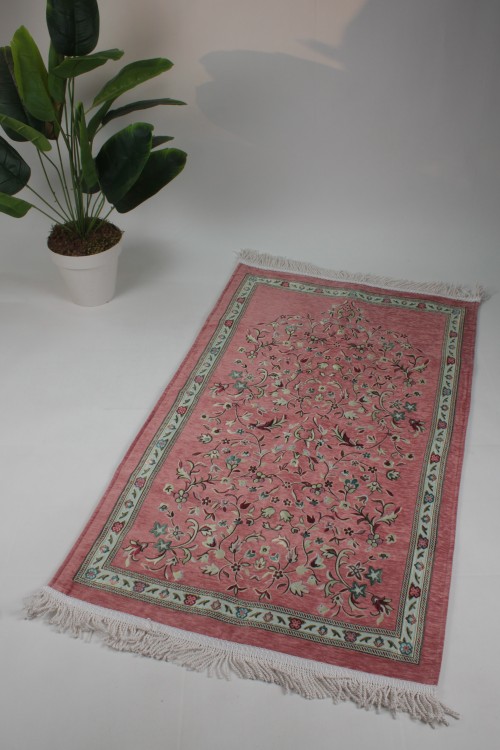 Pembe Astarlı Ravza 1. Sınıf Seccade – Jakarlı Dokuma, Lüks Pamuklu Doku ve Çiçek Motifli Premium Namazlık