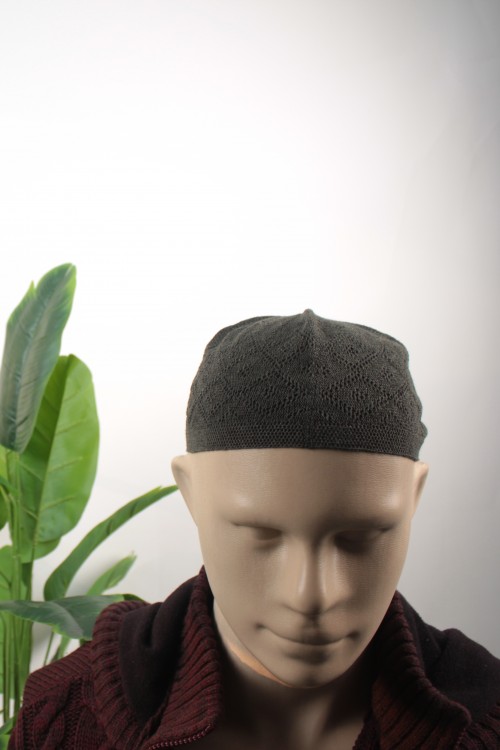 Yeşil 12'li Paket Klasik Örgü Takke – Hac ve Umre İçin  Esnek ve Hava Alan Hediyelik Erkek Takke Seti