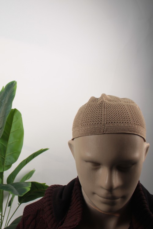 Kahverengi 12'li Paket Kaliteli Örgü Takke – Hac ve Umre İçin  Esnek ve Hijyenik Poşetli Hediyelik Erkek Takke Seti