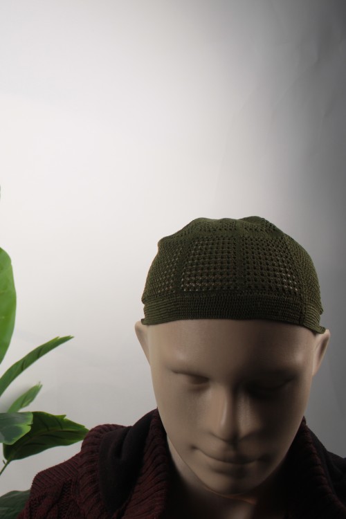 Yeşil 12'li Paket Kaliteli Örgü Takke – Hac ve Umre İçin  Esnek ve Hijyenik Poşetli Hediyelik Erkek Takke Seti